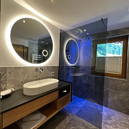 Jaeger 3sterne Superior Otel